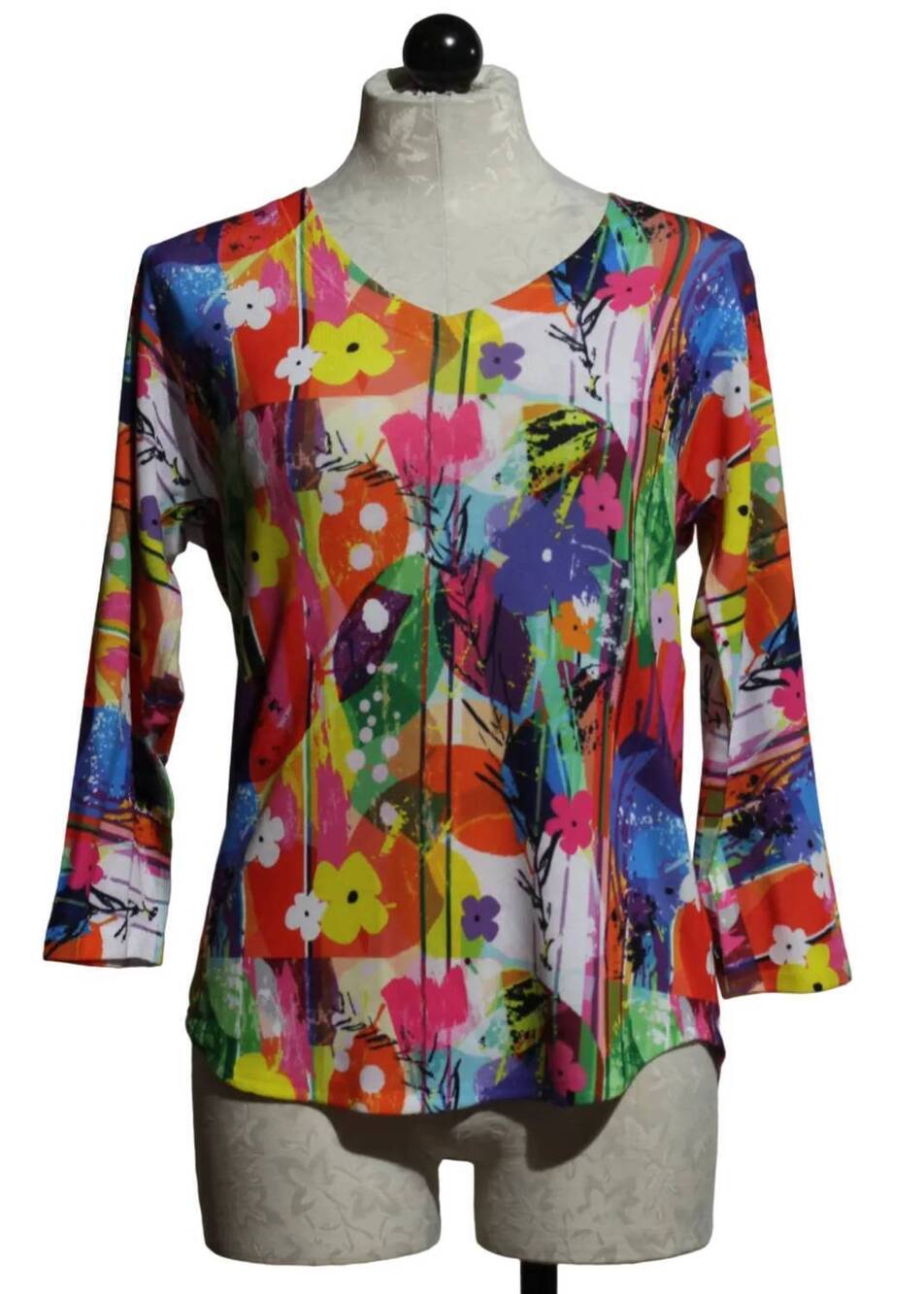 NEW NALLY & MILLIE women's striped floral v neck top in multicolor